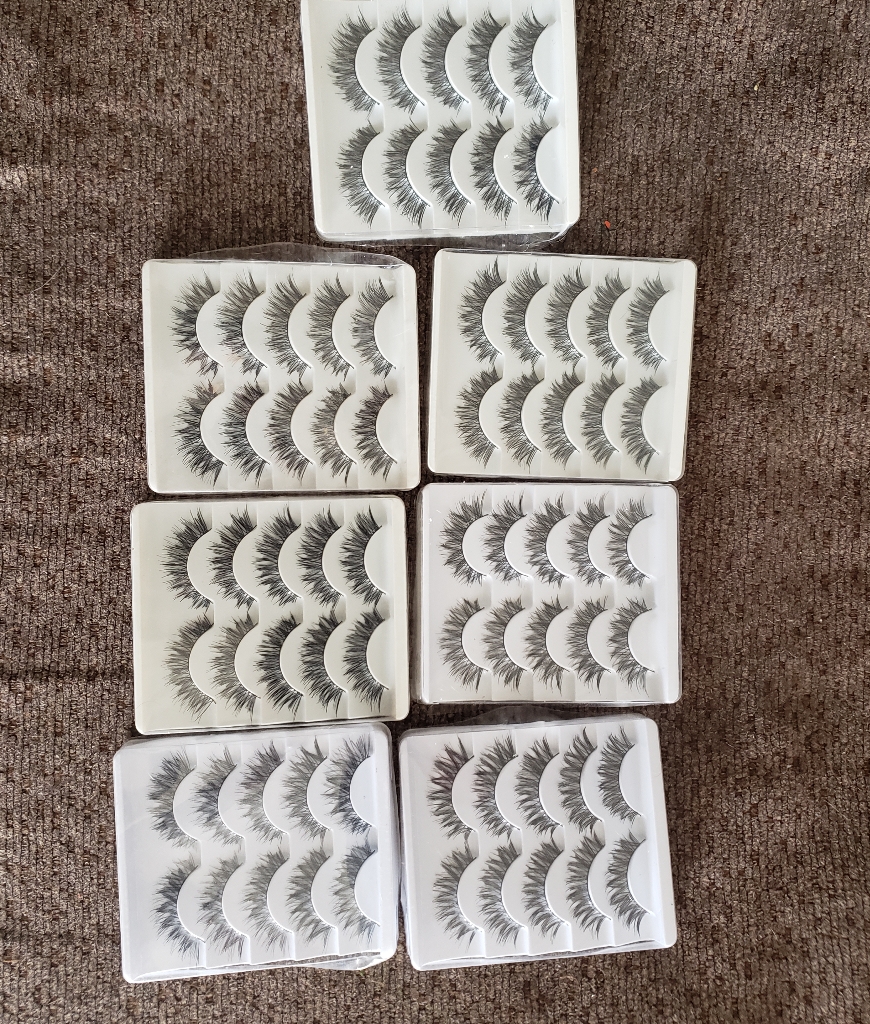 You Get 35 Pairs Of Eyelashes Brand New